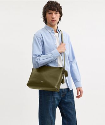 モット メッセンジャー バッグ 33 | COACH/コーチ | 三越伊勢丹